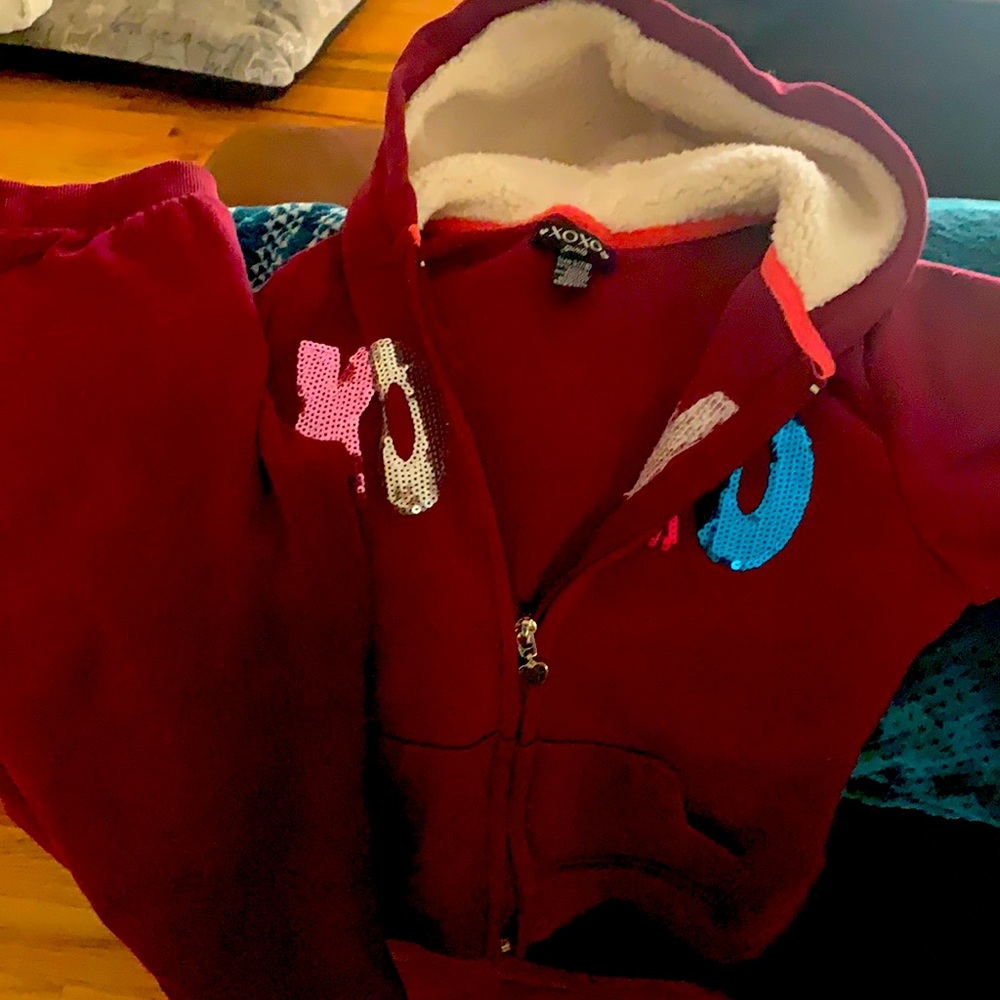 Jacket and pants set